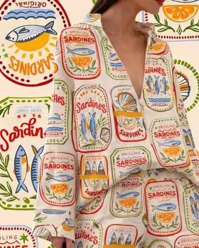 Conjunto com estampa de sardinhas